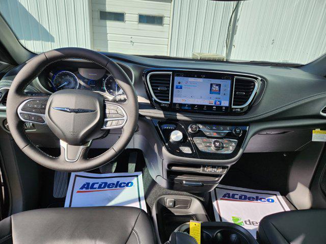 new 2025 Chrysler Pacifica car, priced at $48,420