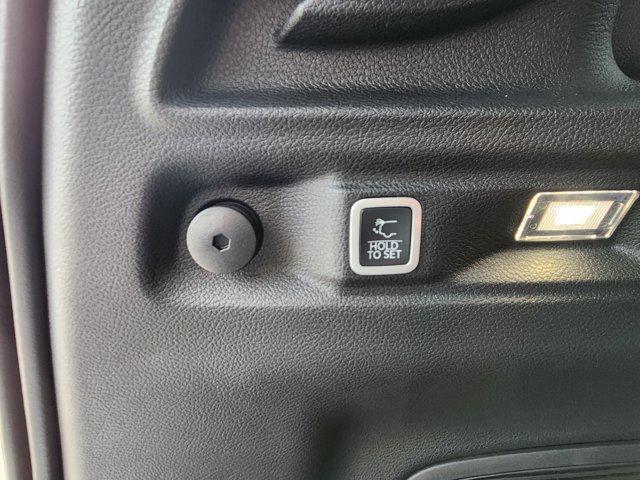 new 2026 Jeep Grand Cherokee L car, priced at $54,905