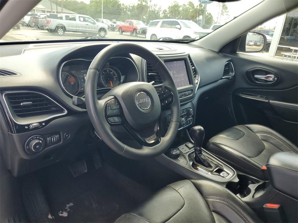 used 2023 Jeep Cherokee car, priced at $22,266