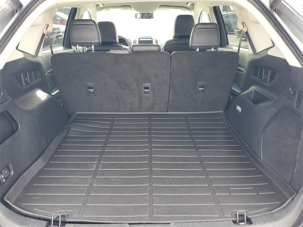 used 2024 Ford Edge car, priced at $27,703