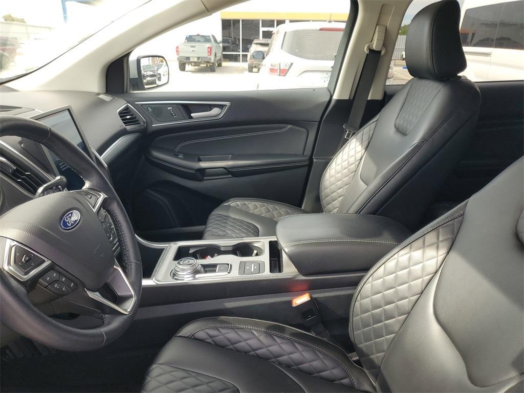 used 2024 Ford Edge car, priced at $27,703