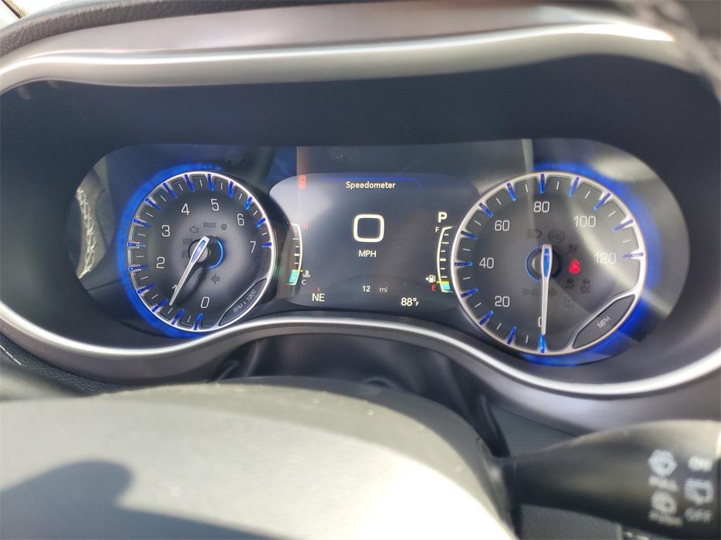 new 2025 Chrysler Pacifica car, priced at $46,939