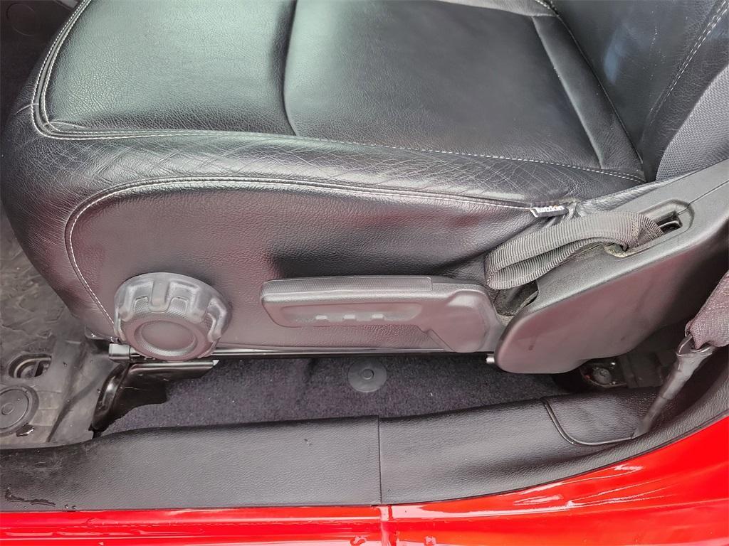 used 2019 Jeep Wrangler Unlimited car, priced at $27,589