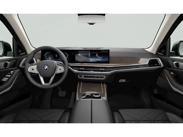 new 2026 BMW X7 car, priced at $89,725