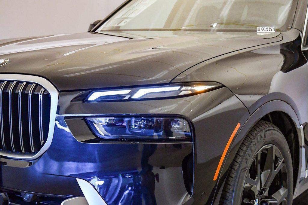 new 2026 BMW X7 car, priced at $91,725