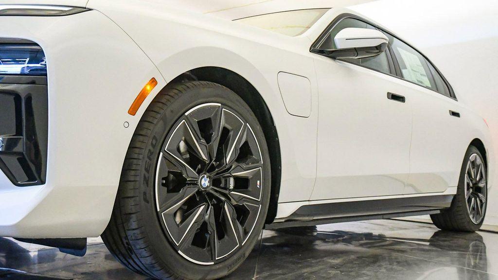 new 2026 BMW 750e car, priced at $116,135