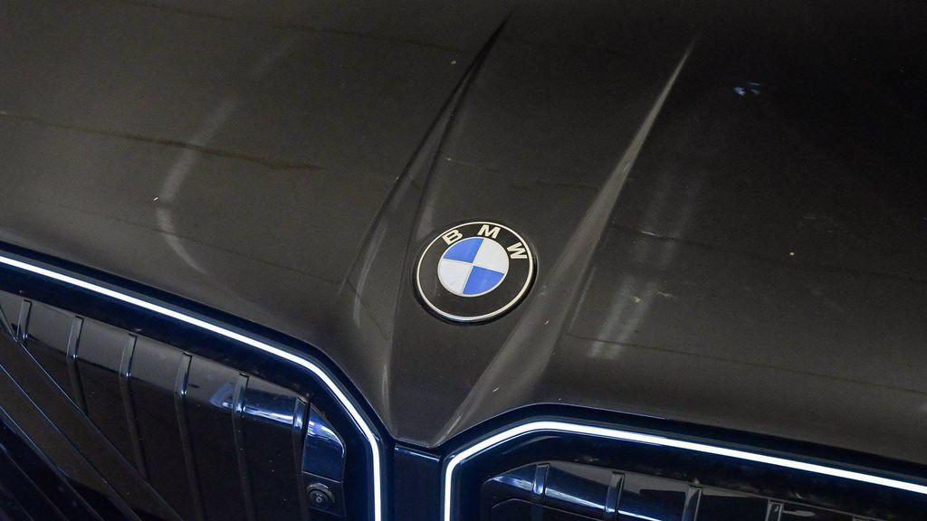 new 2025 BMW X3 car, priced at $59,175