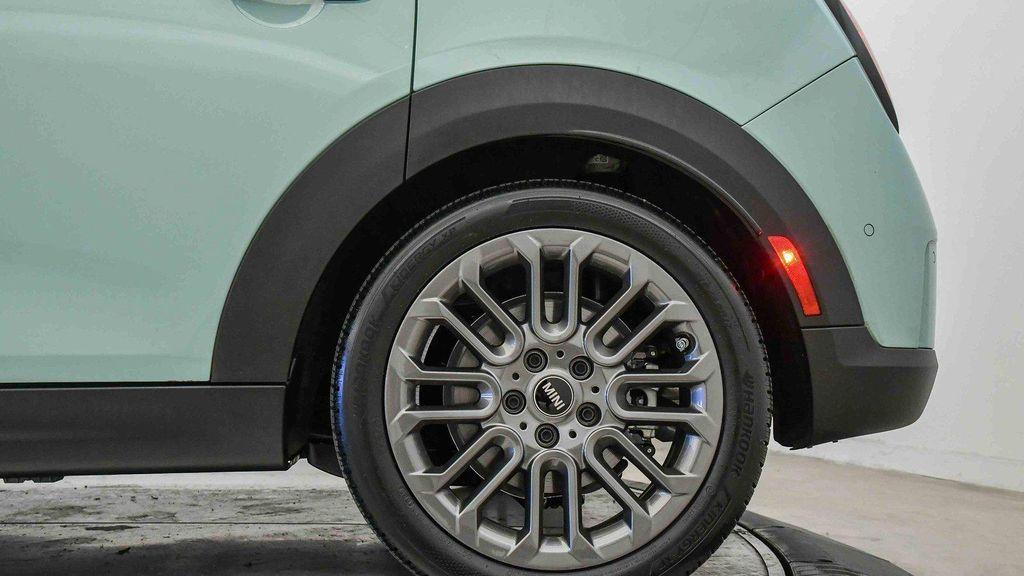 used 2025 MINI Hardtop car, priced at $29,999