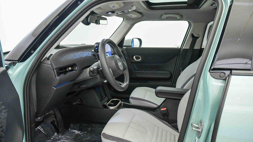 used 2025 MINI Hardtop car, priced at $29,999