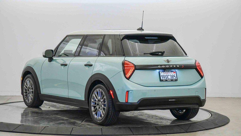 used 2025 MINI Hardtop car, priced at $29,999
