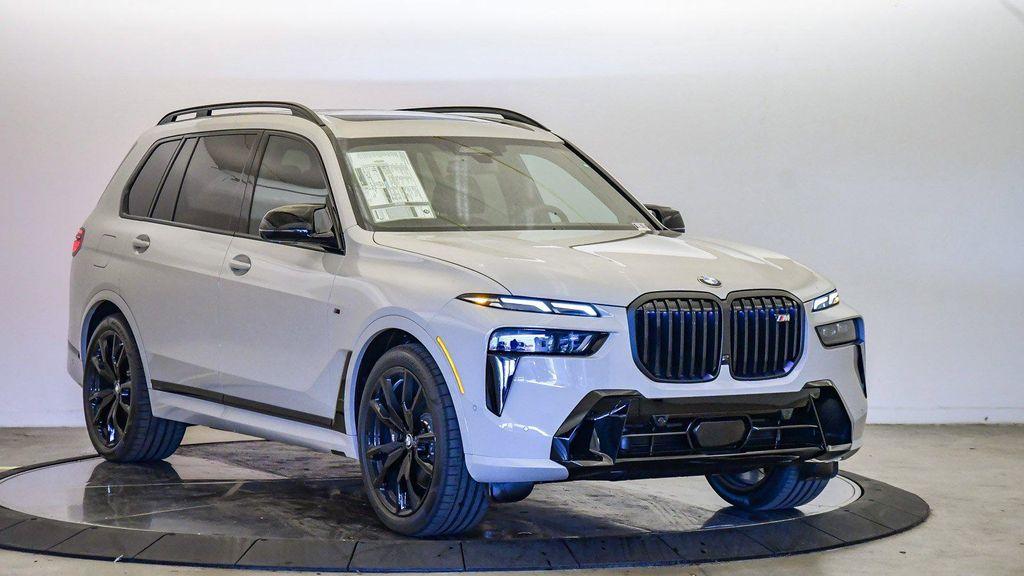 new 2026 BMW X7 car, priced at $126,495