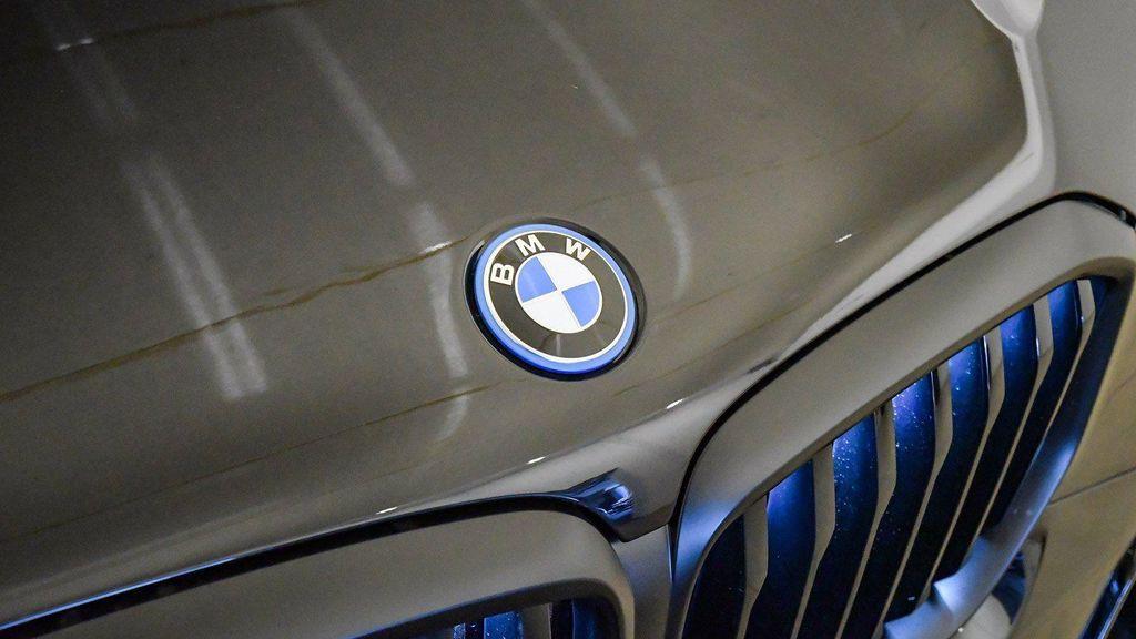 new 2026 BMW X5 PHEV car, priced at $91,050