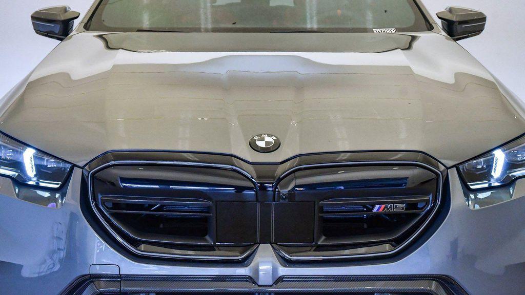 used 2025 BMW M5 car, priced at $146,999