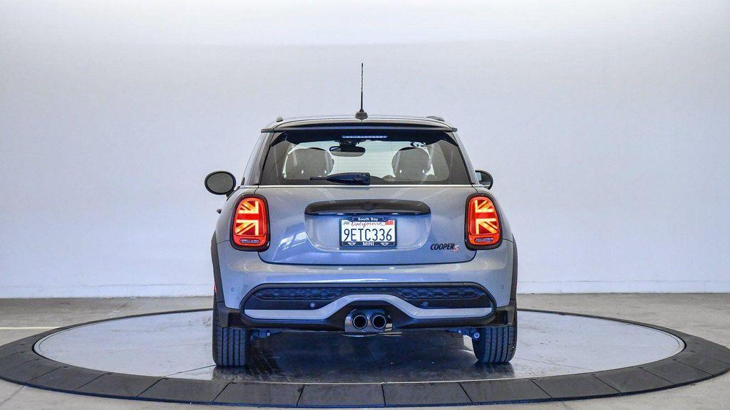 used 2023 MINI Hardtop car, priced at $24,437