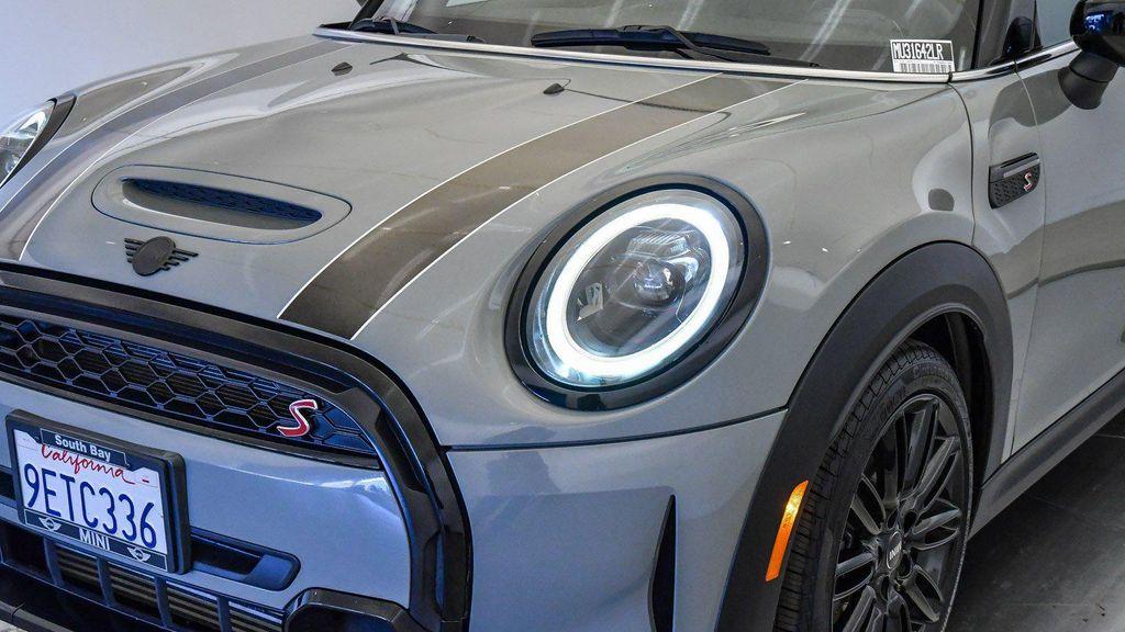 used 2023 MINI Hardtop car, priced at $24,437