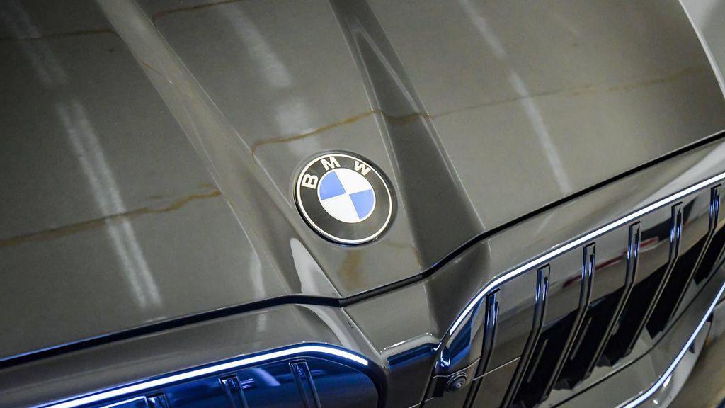 new 2027 BMW 530 car, priced at $70,672