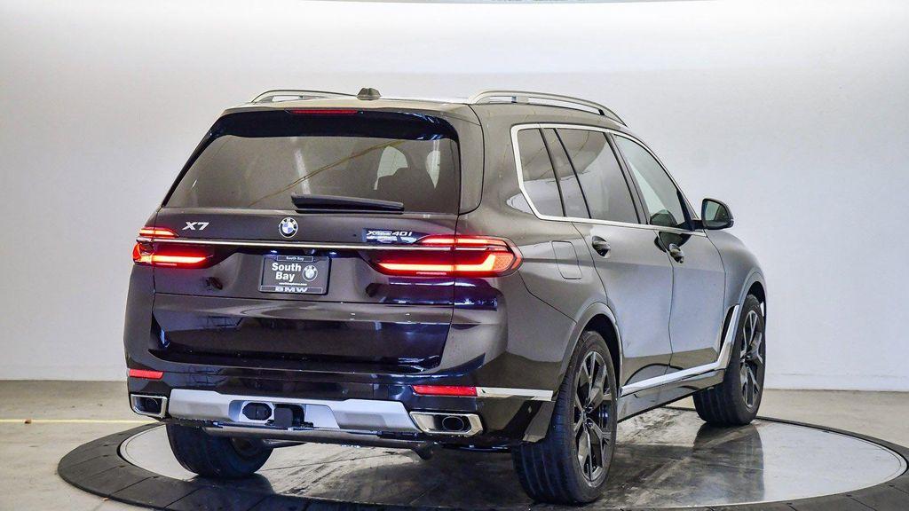 new 2026 BMW X7 car, priced at $89,725