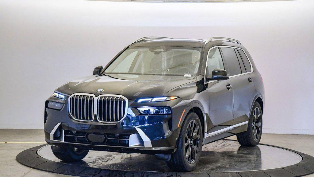 new 2026 BMW X7 car, priced at $89,725