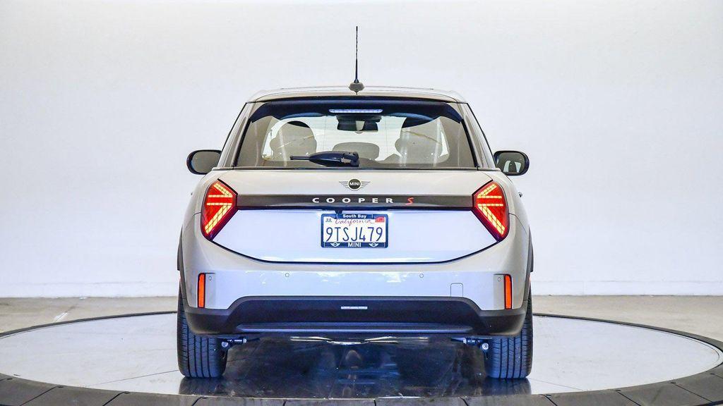 used 2025 MINI Hardtop car, priced at $36,680