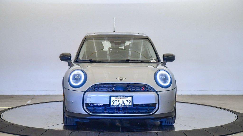 used 2025 MINI Hardtop car, priced at $36,680