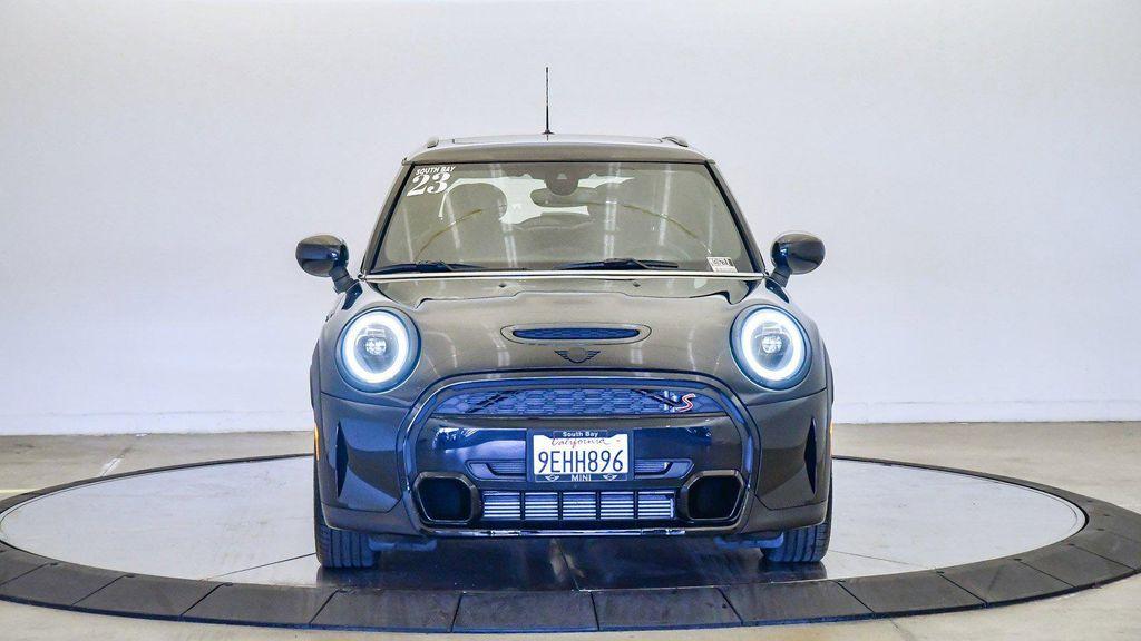 used 2023 MINI Hardtop car, priced at $26,015