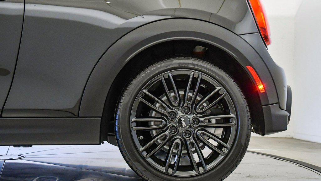 used 2023 MINI Hardtop car, priced at $26,015