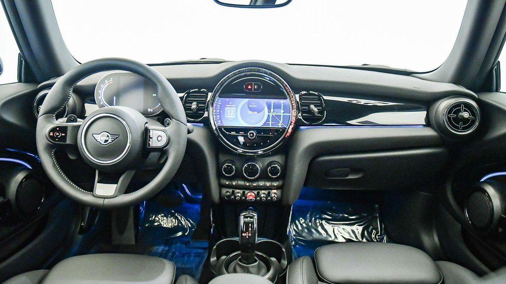 used 2023 MINI Hardtop car, priced at $26,015