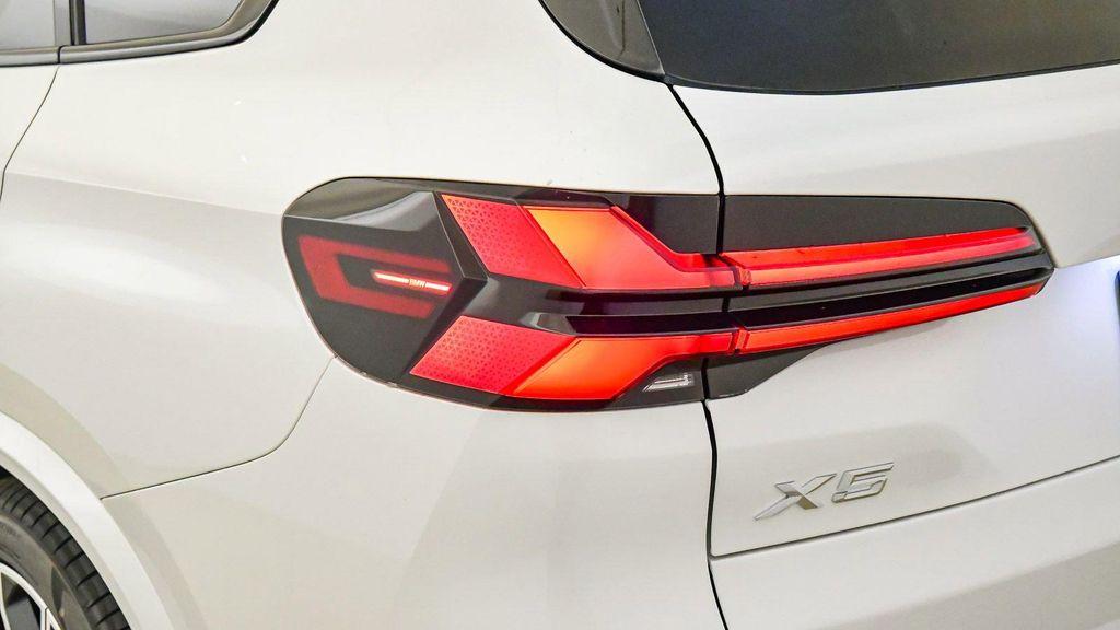 new 2026 BMW X5 PHEV car, priced at $89,400