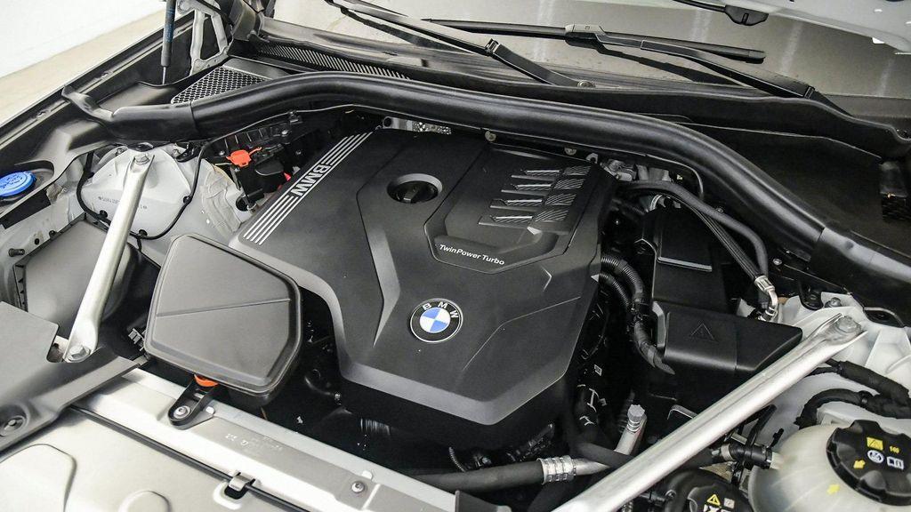 BMW X3 view 27