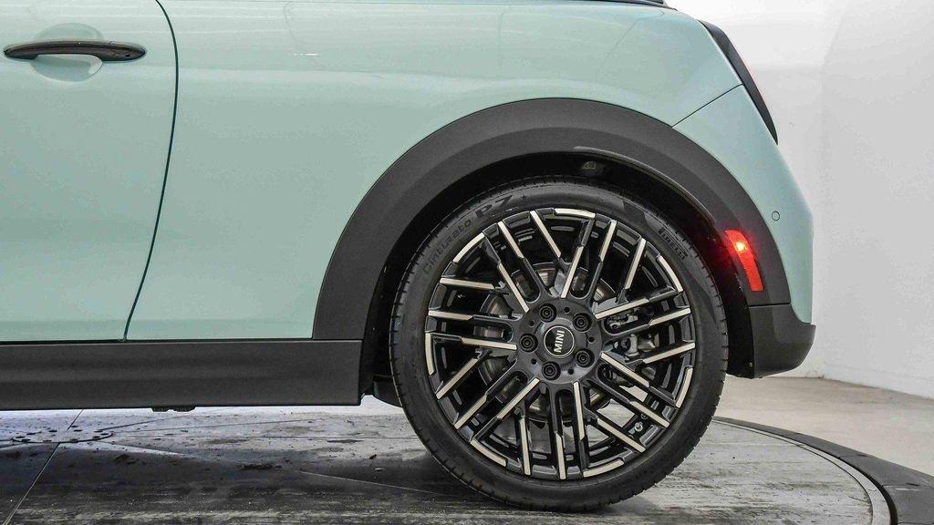 used 2025 MINI Hardtop car, priced at $29,999