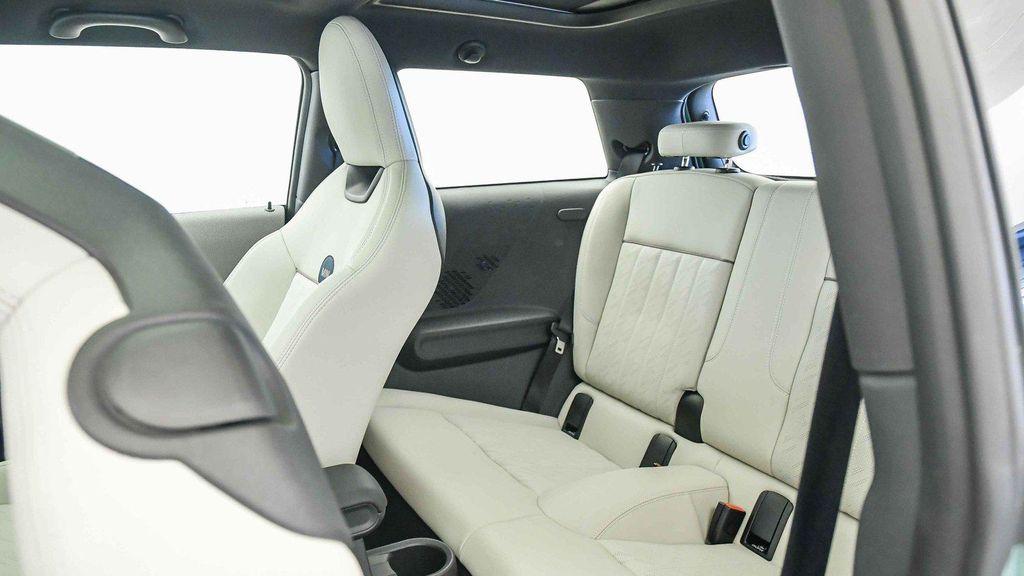 used 2025 MINI Hardtop car, priced at $29,999