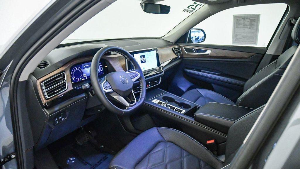 used 2025 Volkswagen Atlas car, priced at $31,246