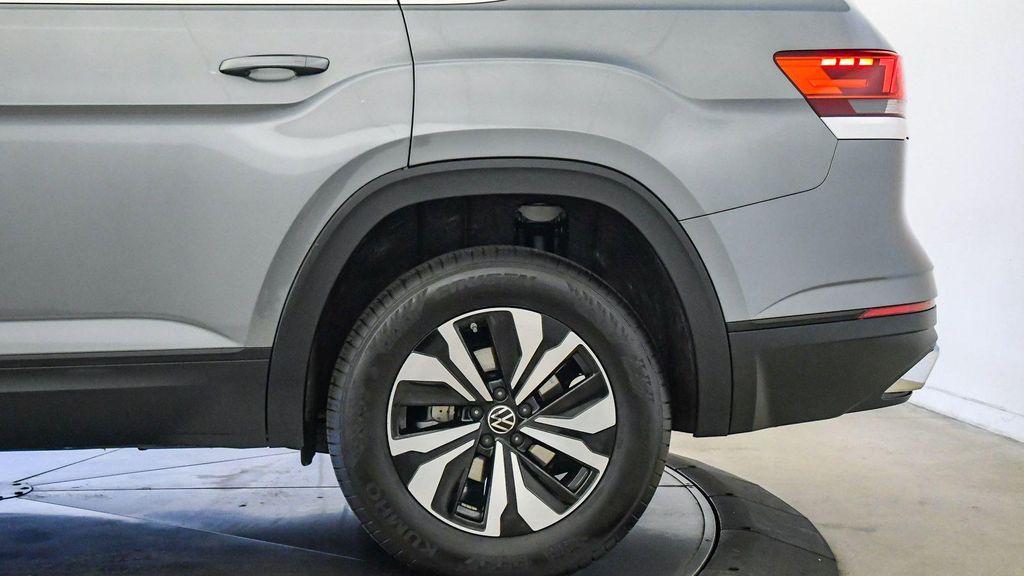 used 2025 Volkswagen Atlas car, priced at $31,246