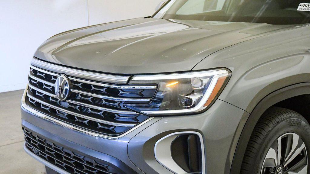 used 2025 Volkswagen Atlas car, priced at $31,246