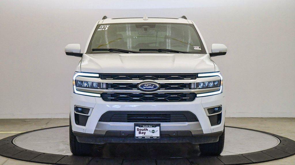 used 2023 Ford Expedition car, priced at $35,999