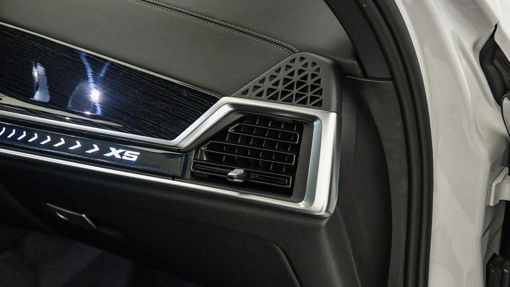 new 2026 BMW X5 PHEV car, priced at $81,275