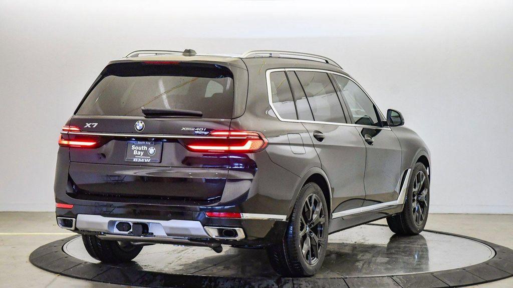 new 2026 BMW X7 car, priced at $90,115