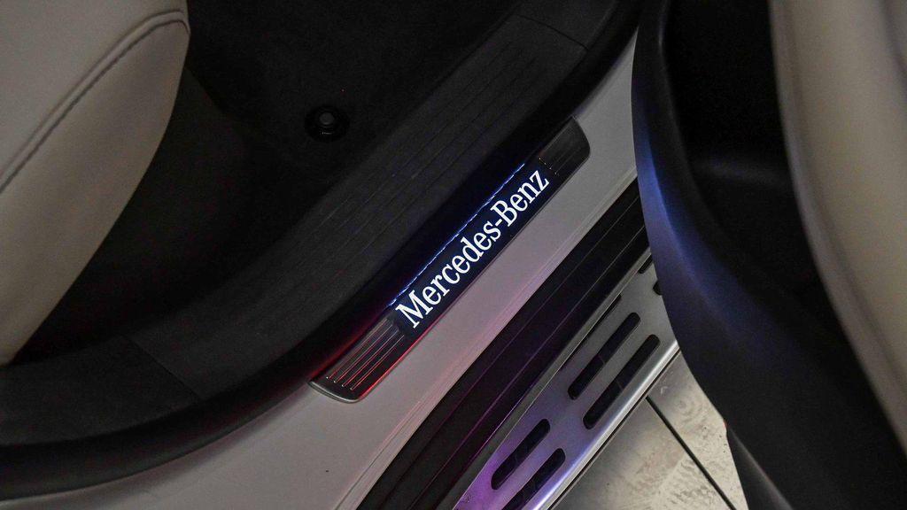 used 2020 Mercedes-Benz GLE 350 car, priced at $28,968