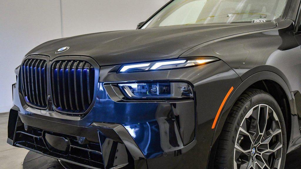 new 2026 BMW X7 car, priced at $95,665