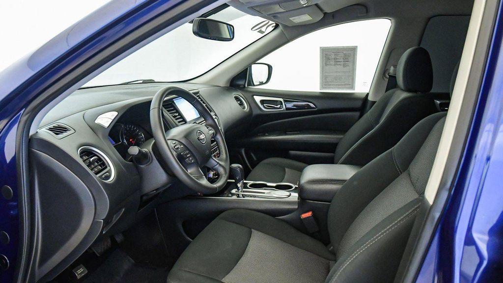 used 2020 Nissan Pathfinder car, priced at $15,841