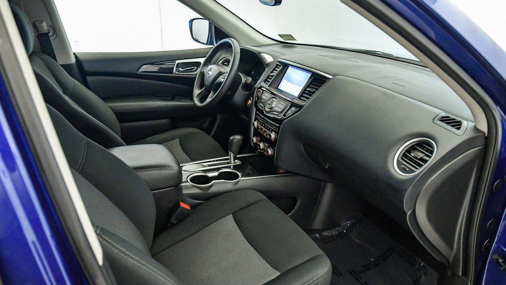 used 2020 Nissan Pathfinder car, priced at $15,841