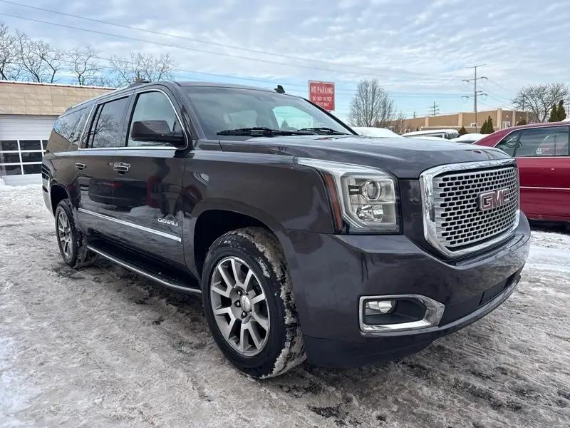 used 2015 GMC Yukon XL car, priced at $20,989