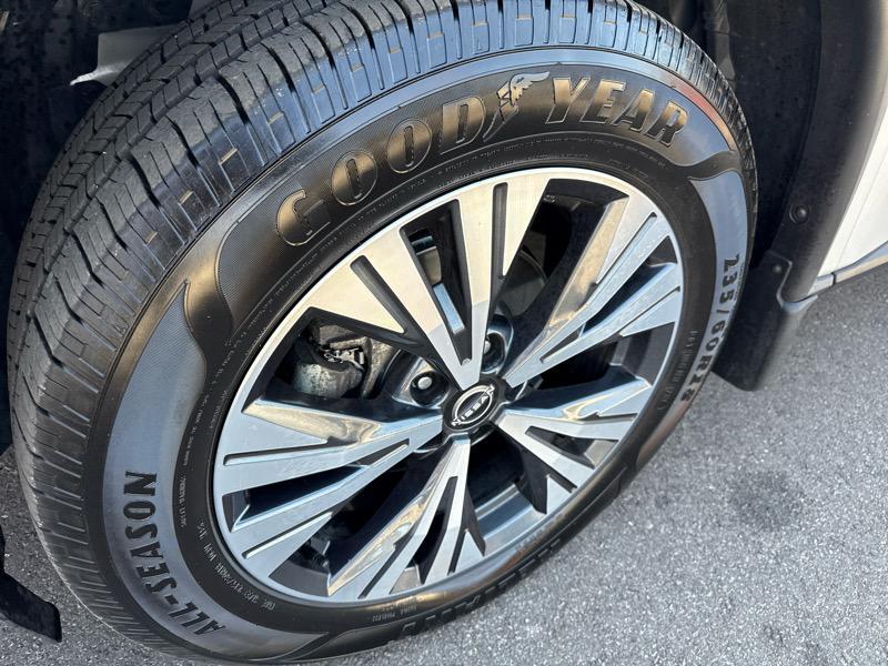 used 2022 Nissan Rogue car, priced at $16,989