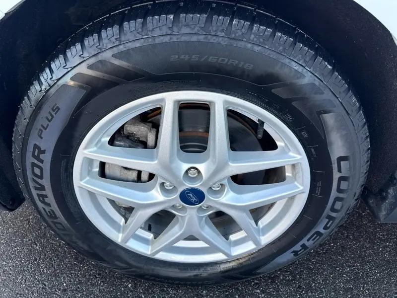 used 2021 Ford Edge car, priced at $17,495