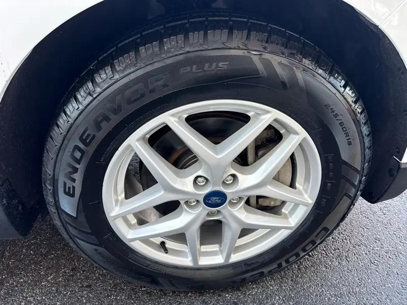 used 2021 Ford Edge car, priced at $17,495