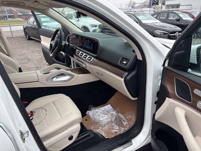 used 2025 Mercedes-Benz GLE 350 car, priced at $63,135