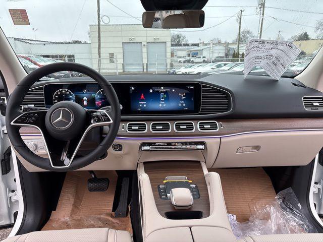 used 2025 Mercedes-Benz GLE 350 car, priced at $63,135
