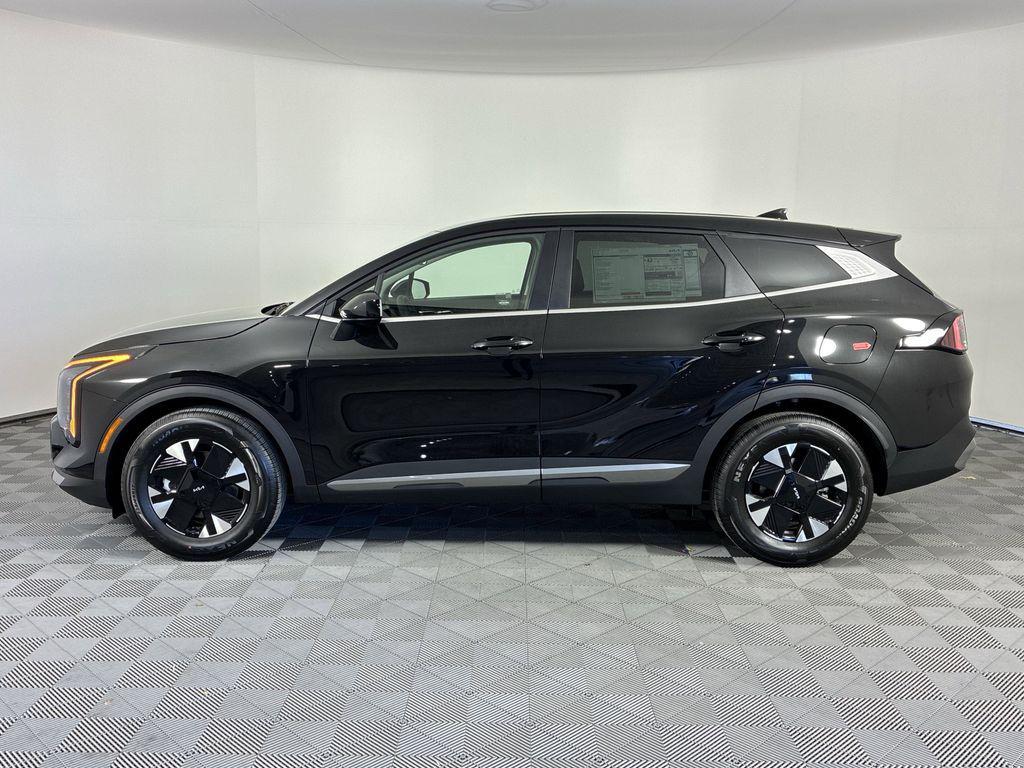 new 2026 Kia Sportage Hybrid car, priced at $27,718