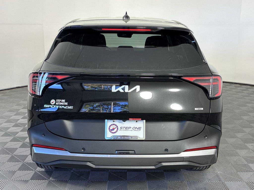 new 2026 Kia Sportage Hybrid car, priced at $27,718