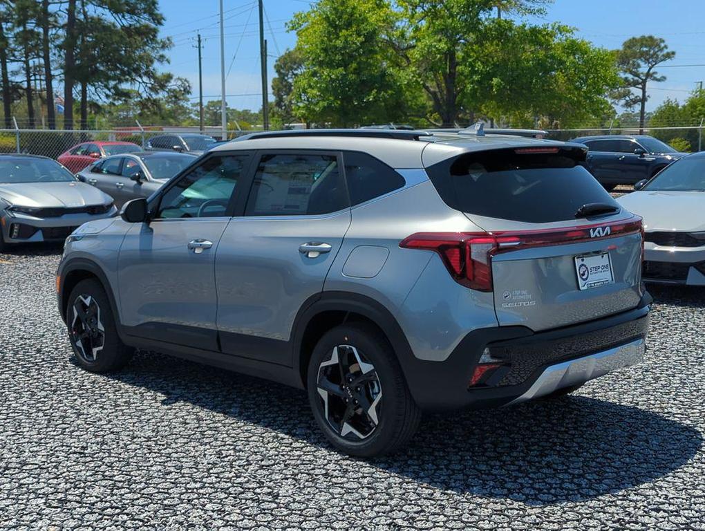 new 2026 Kia Seltos car, priced at $25,291